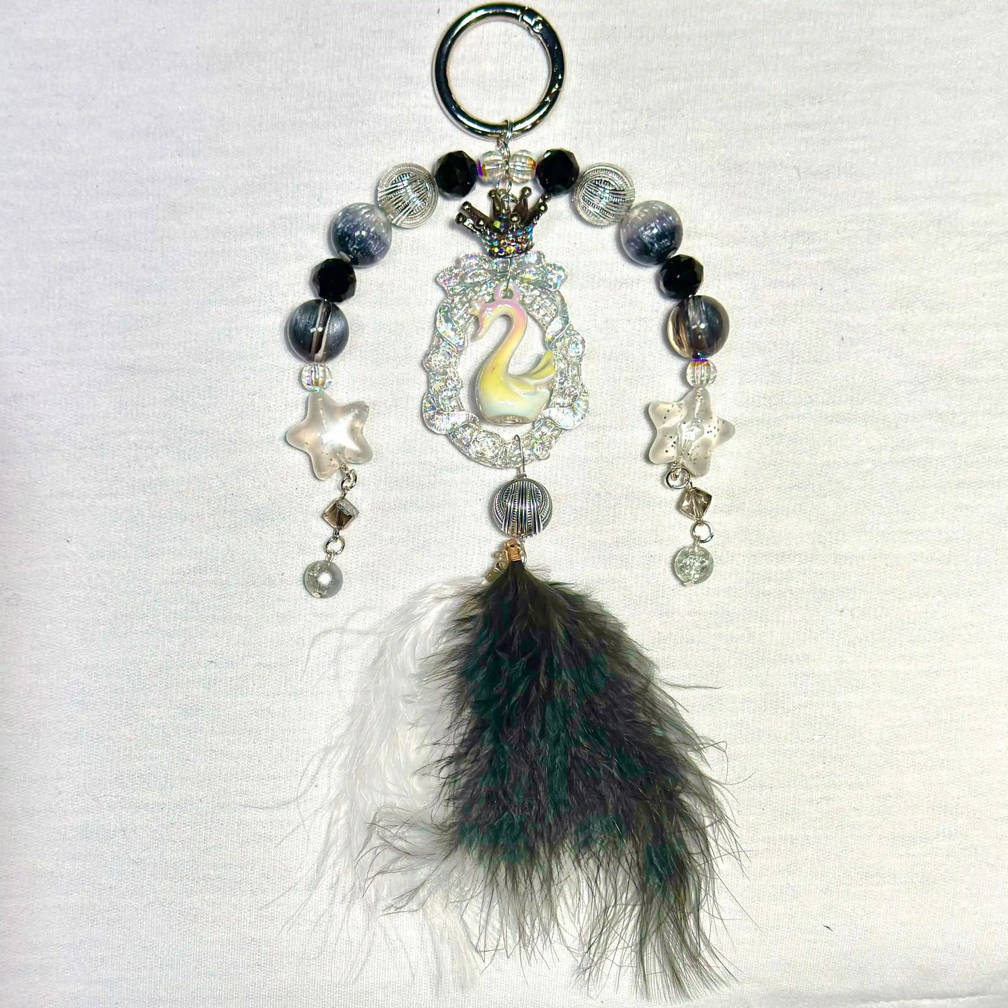 【NEW Arrival +1 Scoop】Swan Lake for Bracelet/Phone Chain/Car Handing/Pen- Open in live