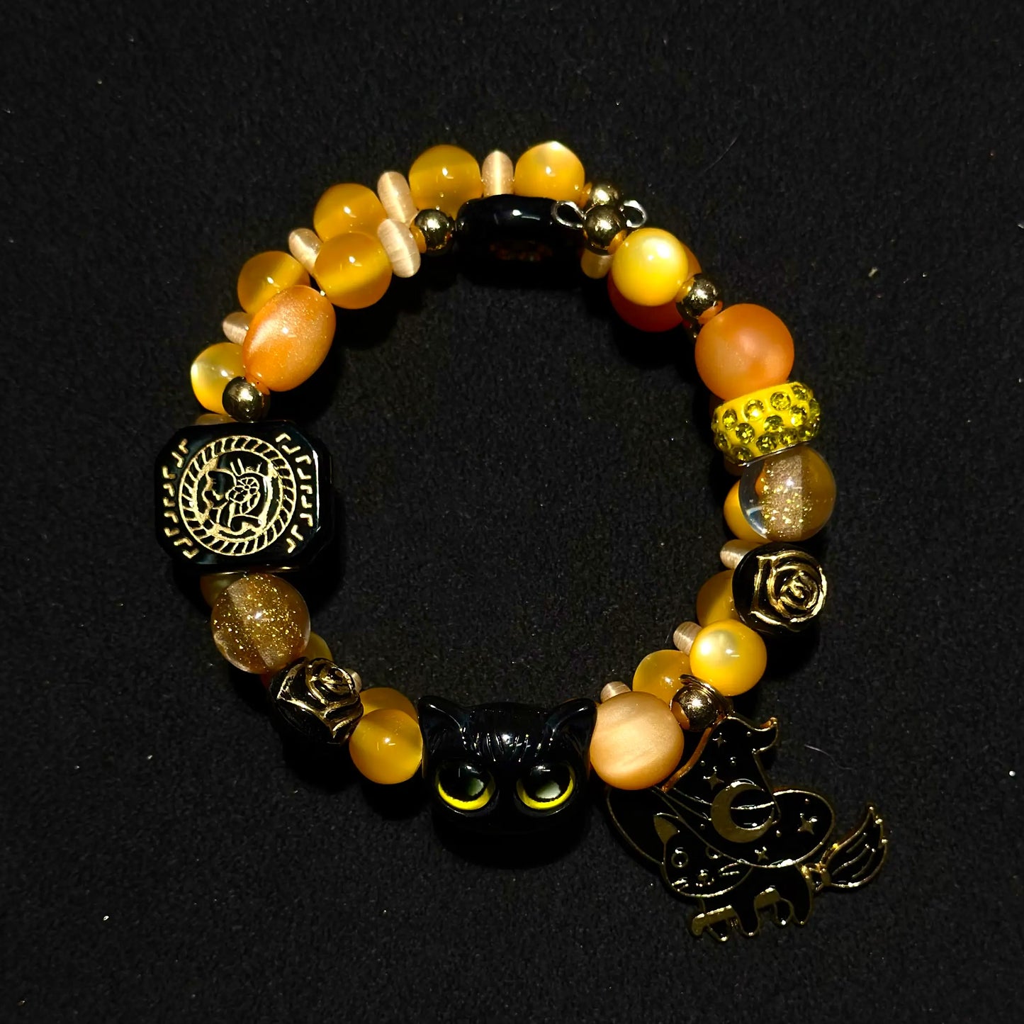 Spooky Kitty Gaze for Key/Phone Chain/Bracelet/Necklace- Open in live