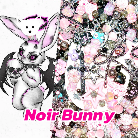【New Arrival+1 Scoop】Noir Bunny for Bracelet/Keychain/Pen - Open in live