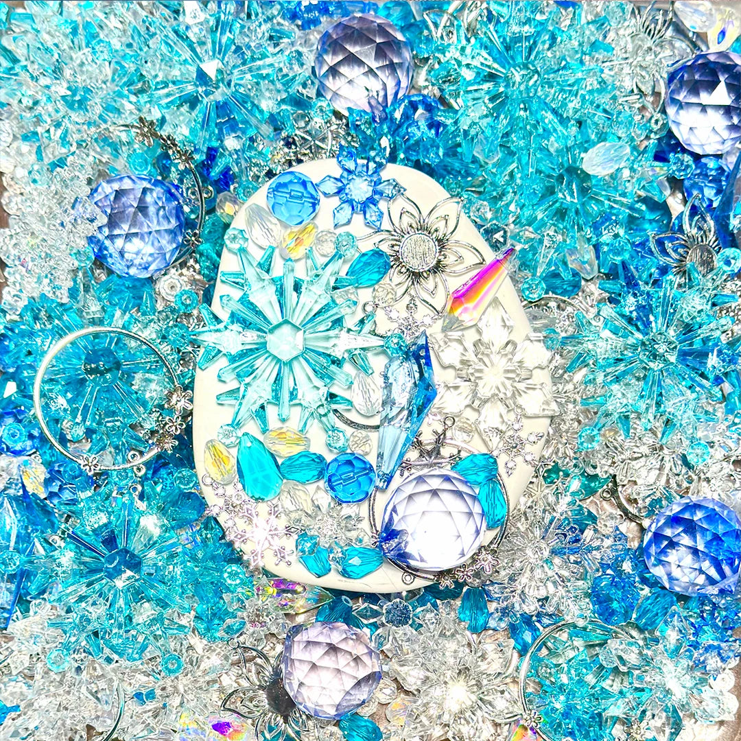 【New Arrival +1 Scoop】Ice & Snow Sun Catcher - Open in live