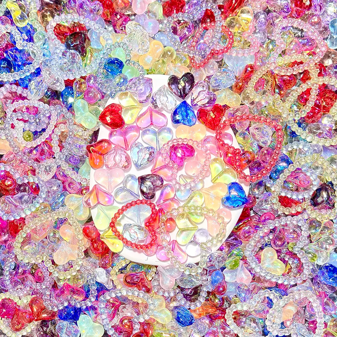 【BOGO】【New Arrival】Crimson Noel Hearts for Bracelet/Key/Phone Chain/Pen- Open in live