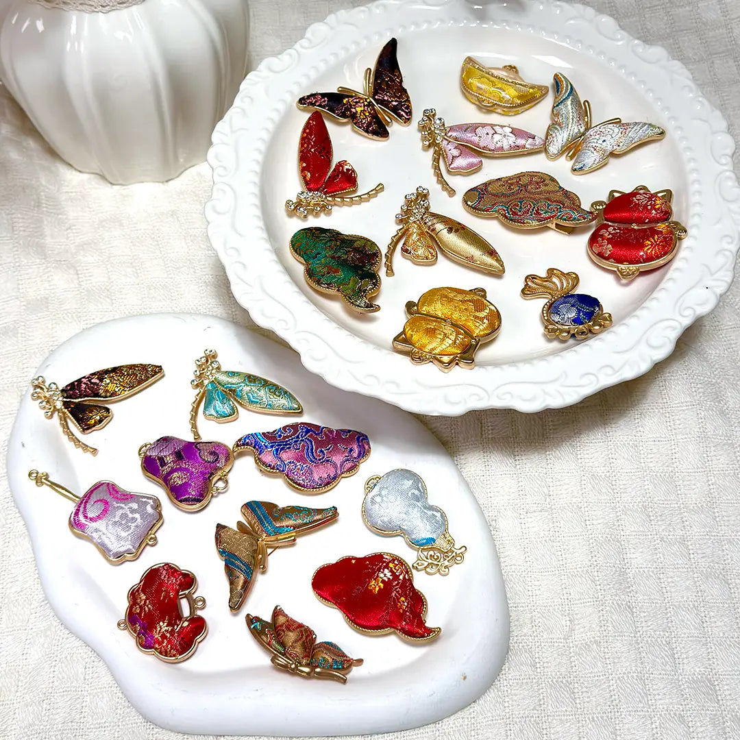 【New Arrival 10% Extra】Song Brocade Blind Bag for Key/Phone Chain/Bracelet/Necklace - Open in live