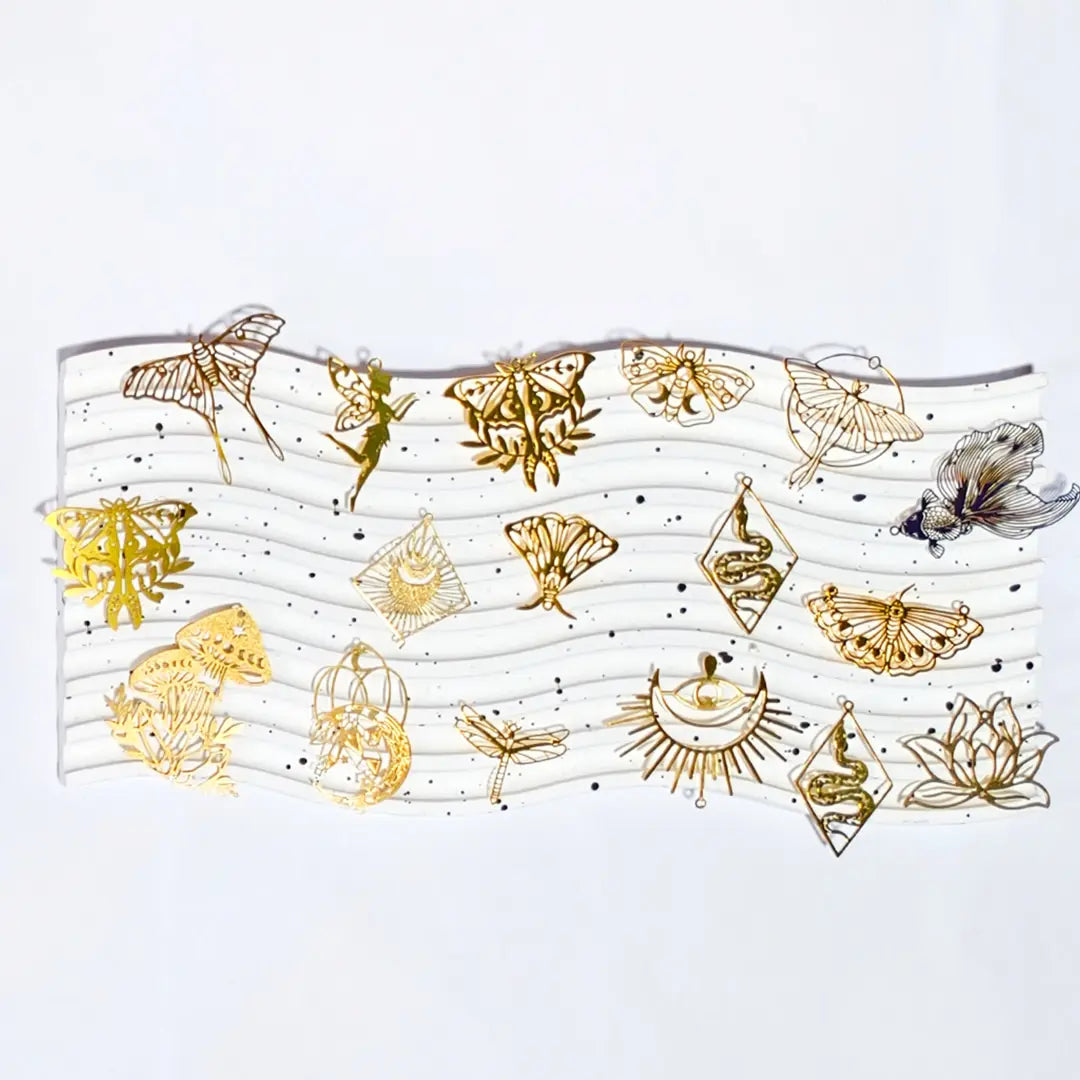【Renew】Sun Catcher Metal Accessories Blind Bag for Sun Catcher - Open in live