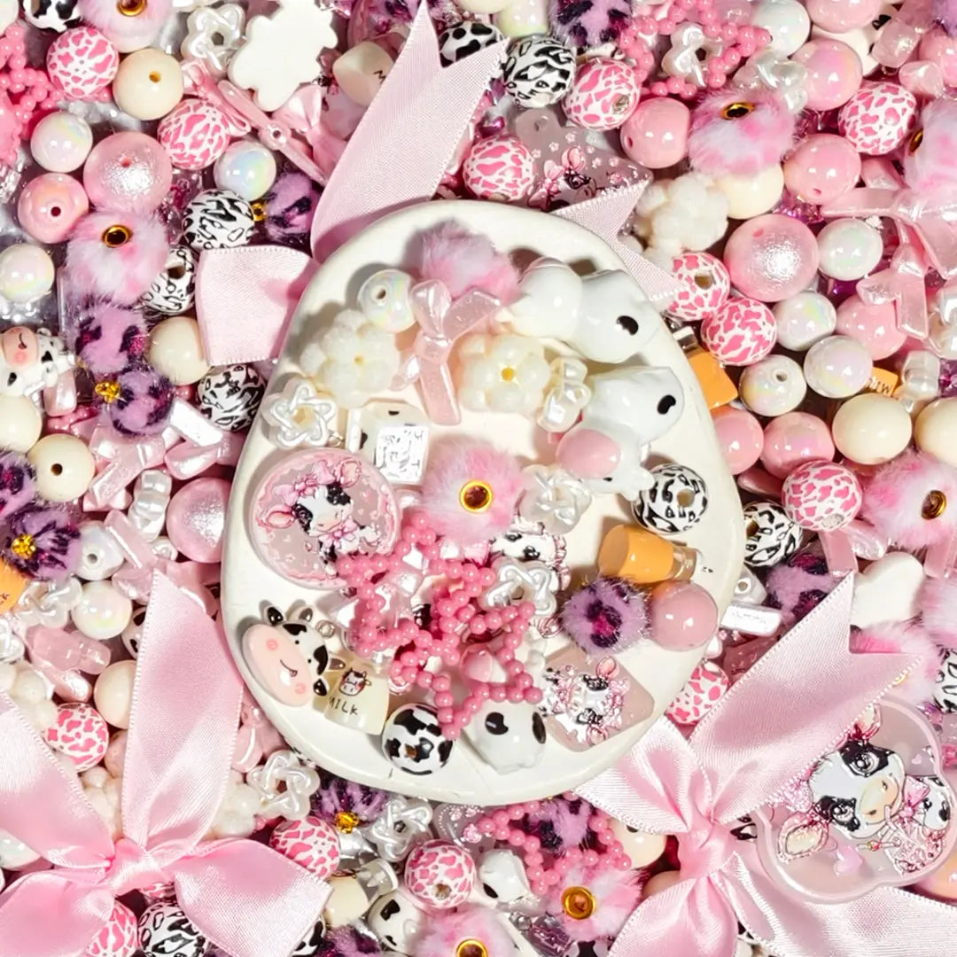 [New Arrival +1 Scoop]Sweetheart Cow for PenHanging - Open in live