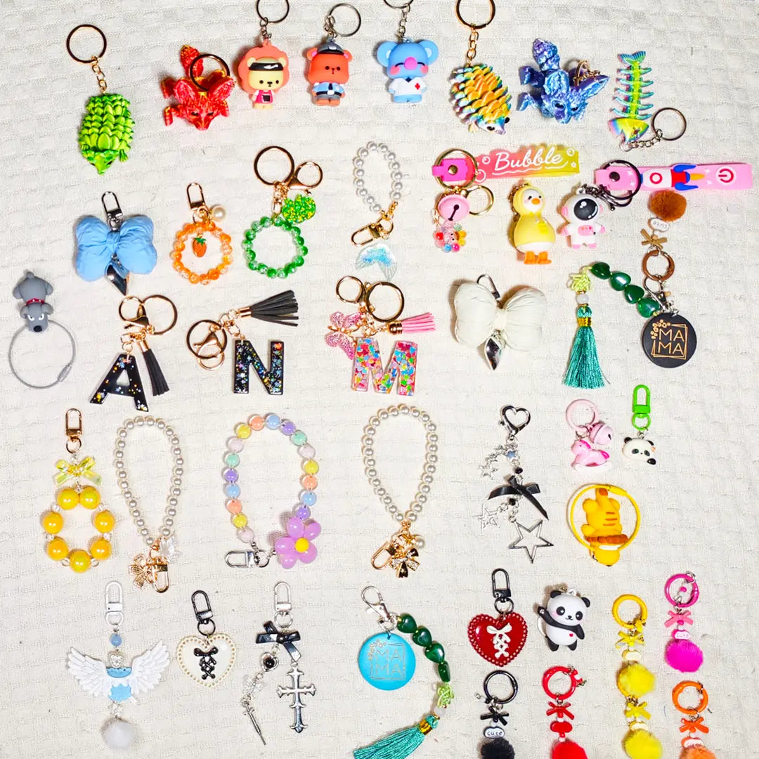 [Today's Special+10% Extra] Keychain Loops Blind Bag for Keychain/Phone chain- Open in live
