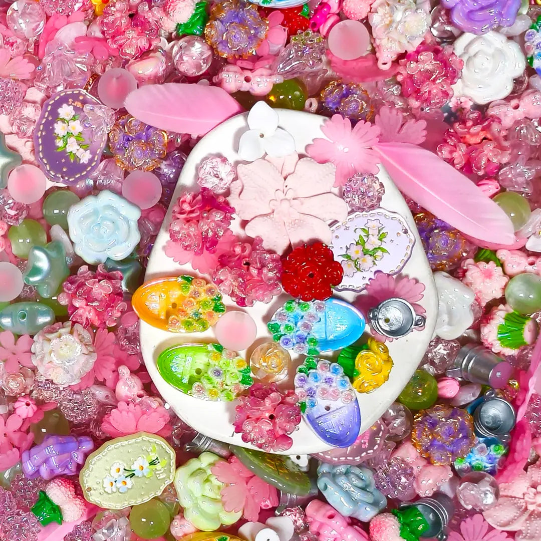 Flowery Bliss Land for Hanging/Pen/Phone Chain/Bracelet/Necklace- Open in live