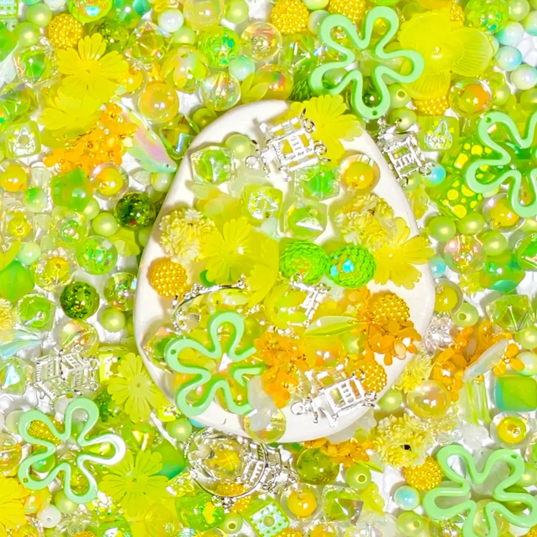 【New】【Glowing】Lime Green Lantern for Pen/Hanging - Open in live
