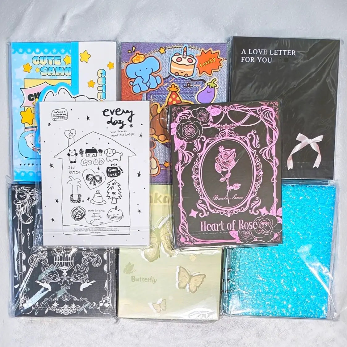 【New Arrival】Ring Binder Blind Bag- Open in live