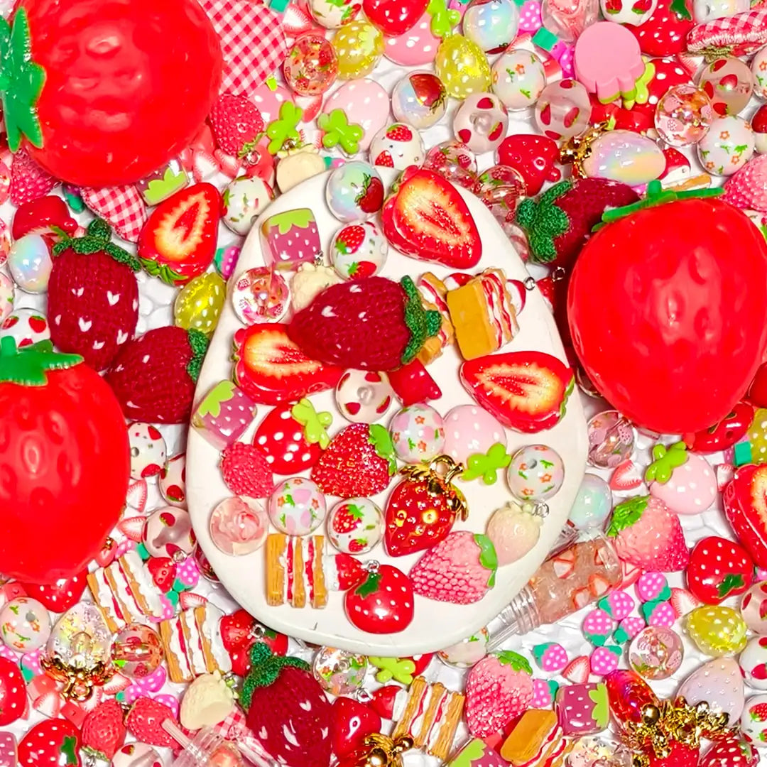 [New Arrival+1 Scoop] Strawberry Crisis for Bracelet/Hanging/Pen - Open in live