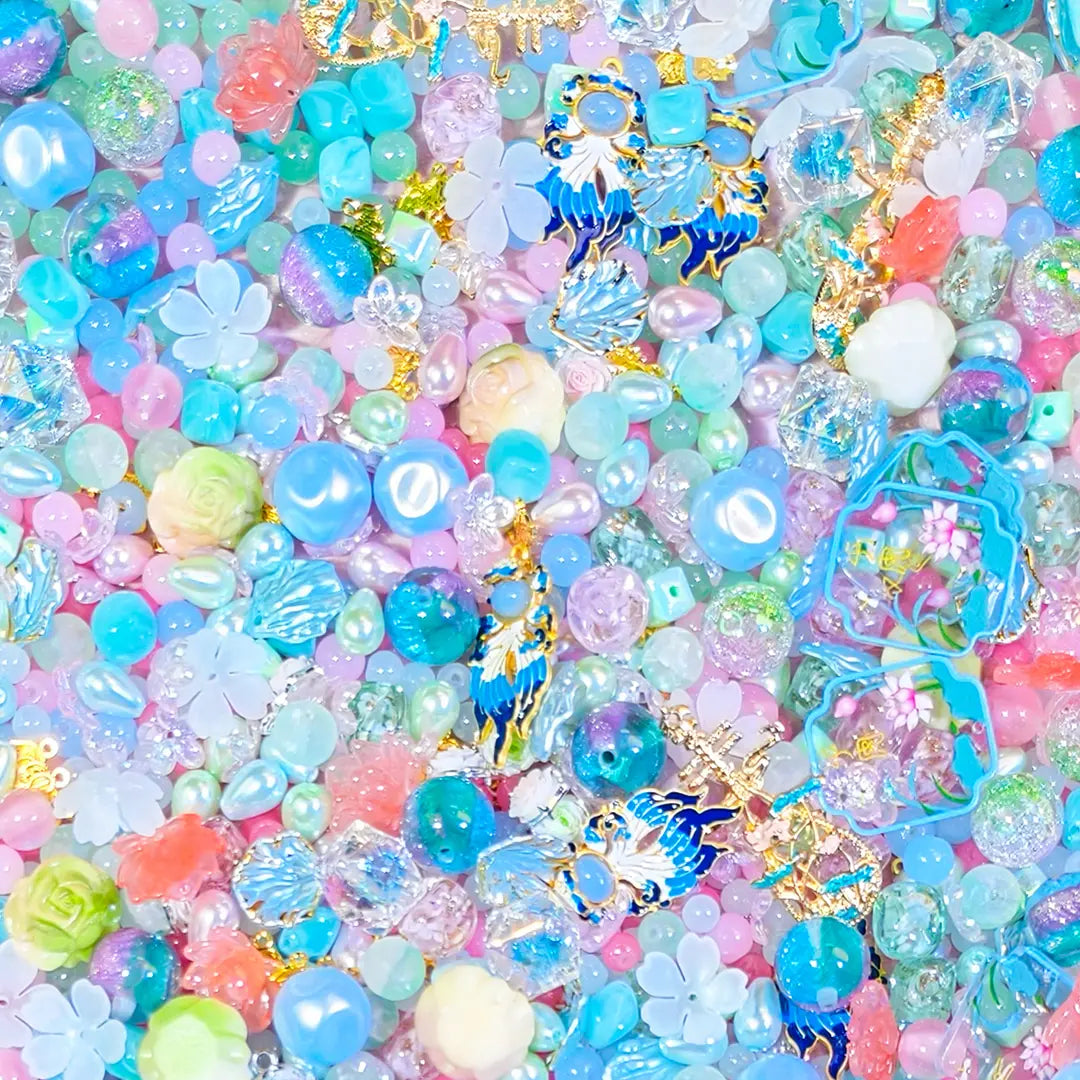 [New Arrival] Lotus Pond for Hanging/Pen - Open in live