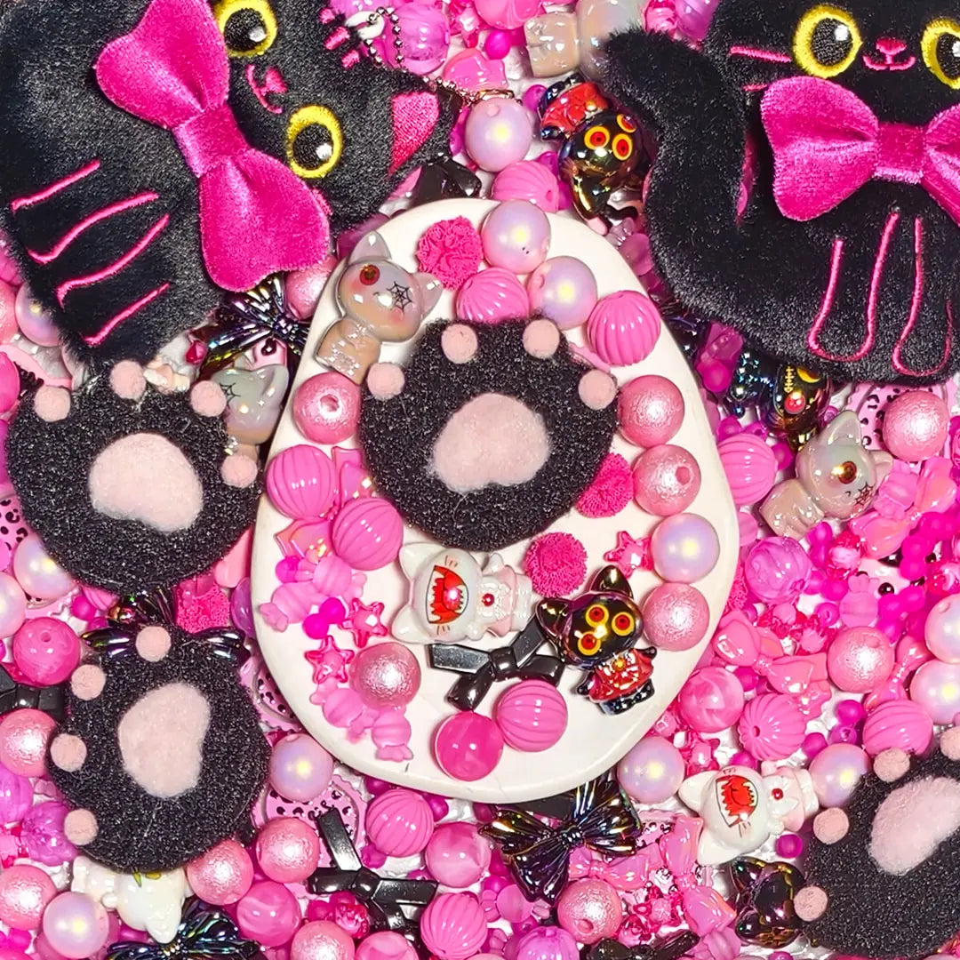 [New Arrival+1 Scoop] Evil Cat for Hanging/Pen - Open in live