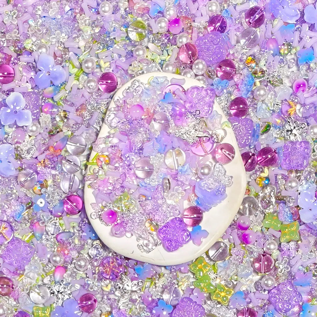 Lilac Haze for Hanging/Pen - Open in live