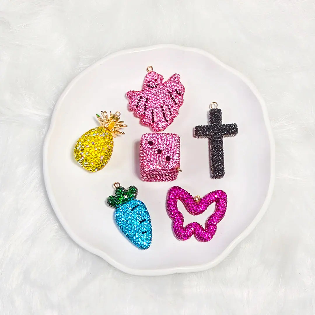 [New Arrival+10% Extra]  Clay Rhinestone Keychains Blind Bag - Open in live