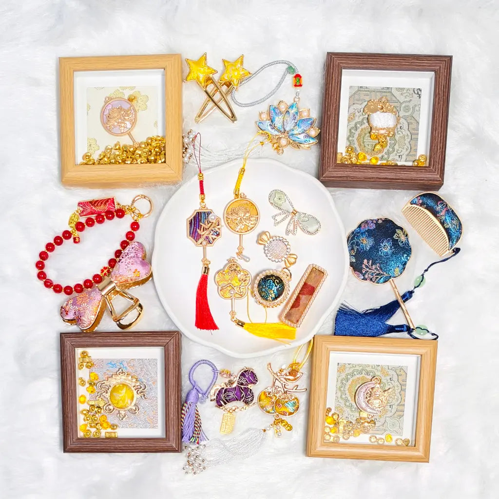 [Limited Return+10% Extra]Song Brocade Blind Bag for Key/Phone Chain/Bracelet/Necklace - Open in live