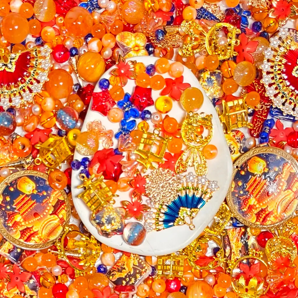 [New] Auspicious Palace Lantern for Bracelet/Hanging/Pen - Open in live