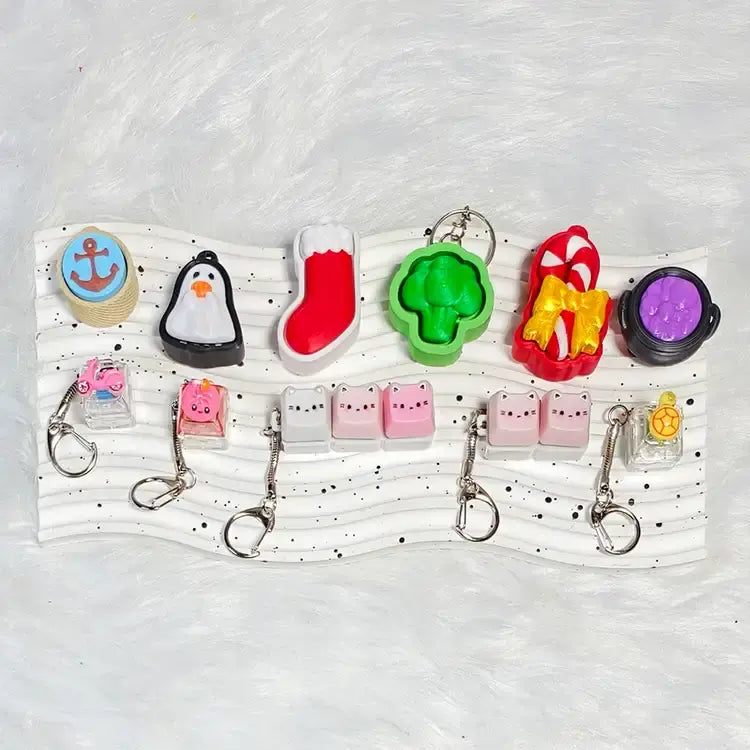 [New Arrival+10% Extra] Fidget Button Keychain Blind Bag - Open in live