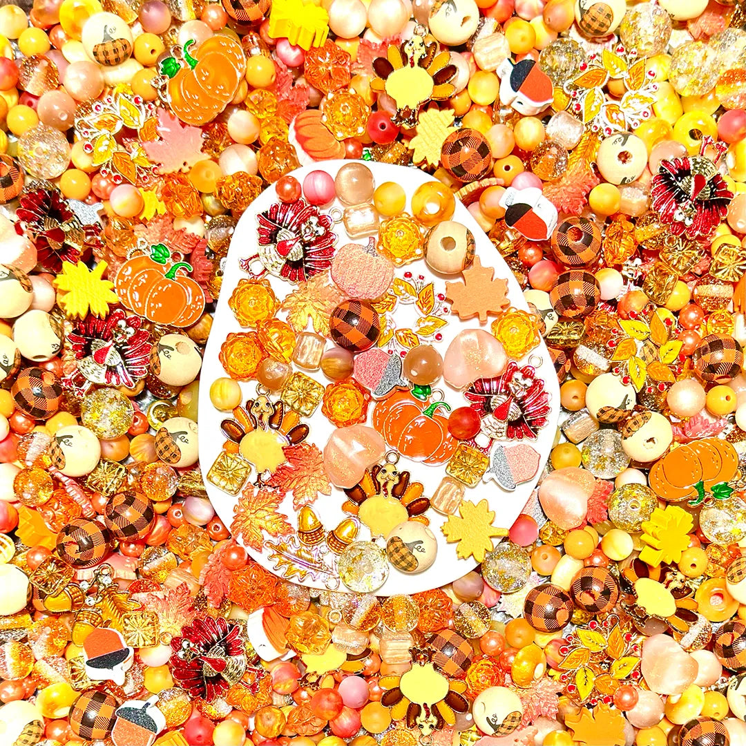 【Co-Creation with Liliana】Autumn Gratitude  for Phone Chain/Car Hanging/Pen- Open in live