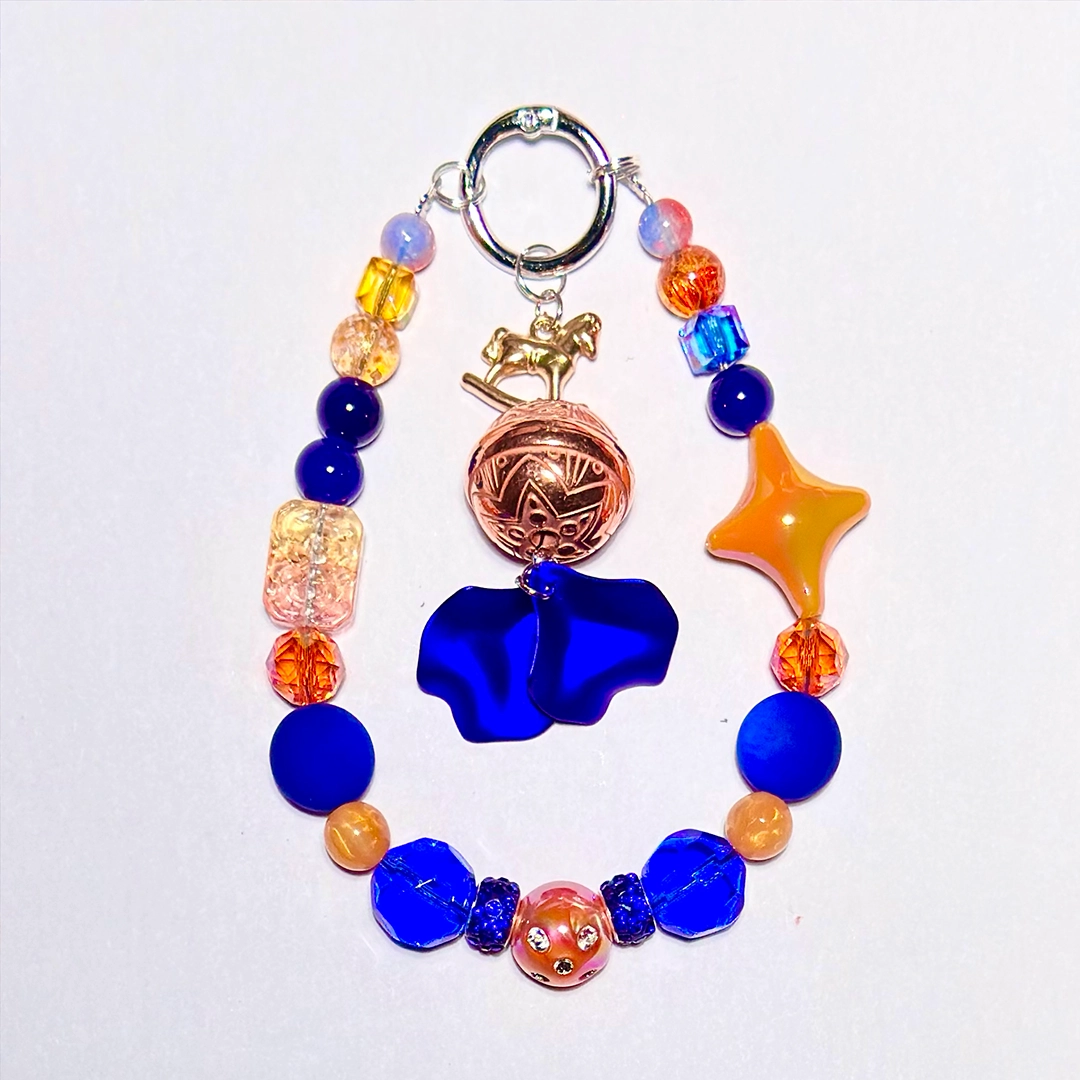 【New Arrival+1 Scoop】Orange and Blue Knights  for Bracelet/Phone Chain- Open in live