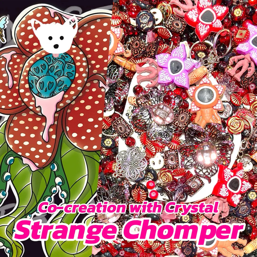 【New Arrival+1 Scoop: Co-creation with Crystal】Strange Chomper for Key/Phone Chain/Bracelet/Hanging- Open in live